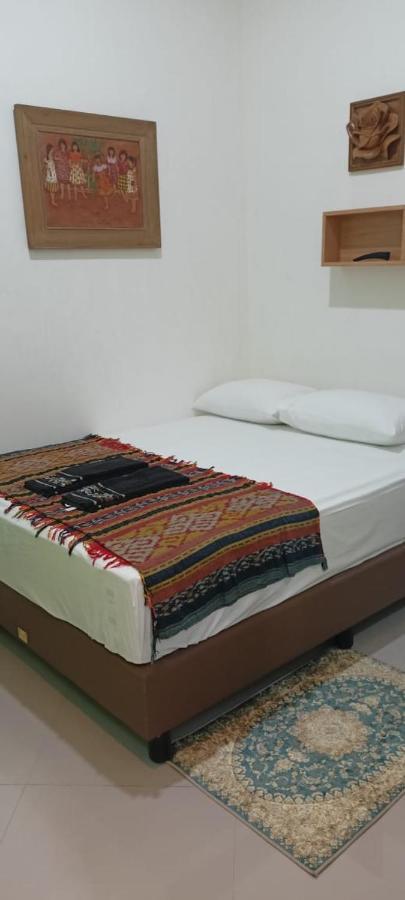 The Cabin Hotel Ambasador 日惹 外观 照片